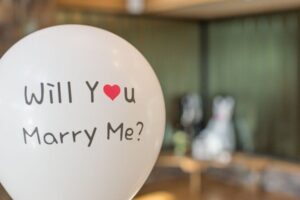 18 Cozy At-Home Proposal Ideas for Low-Key Couples