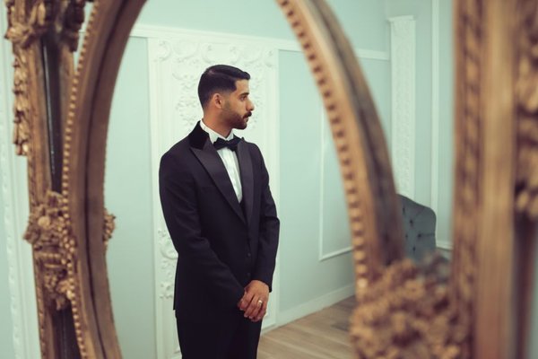 groom tuxedo