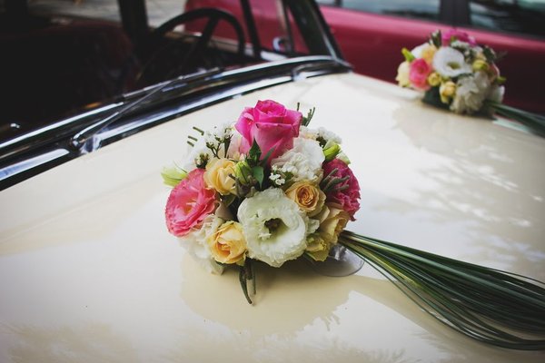 spring wedding color palettes